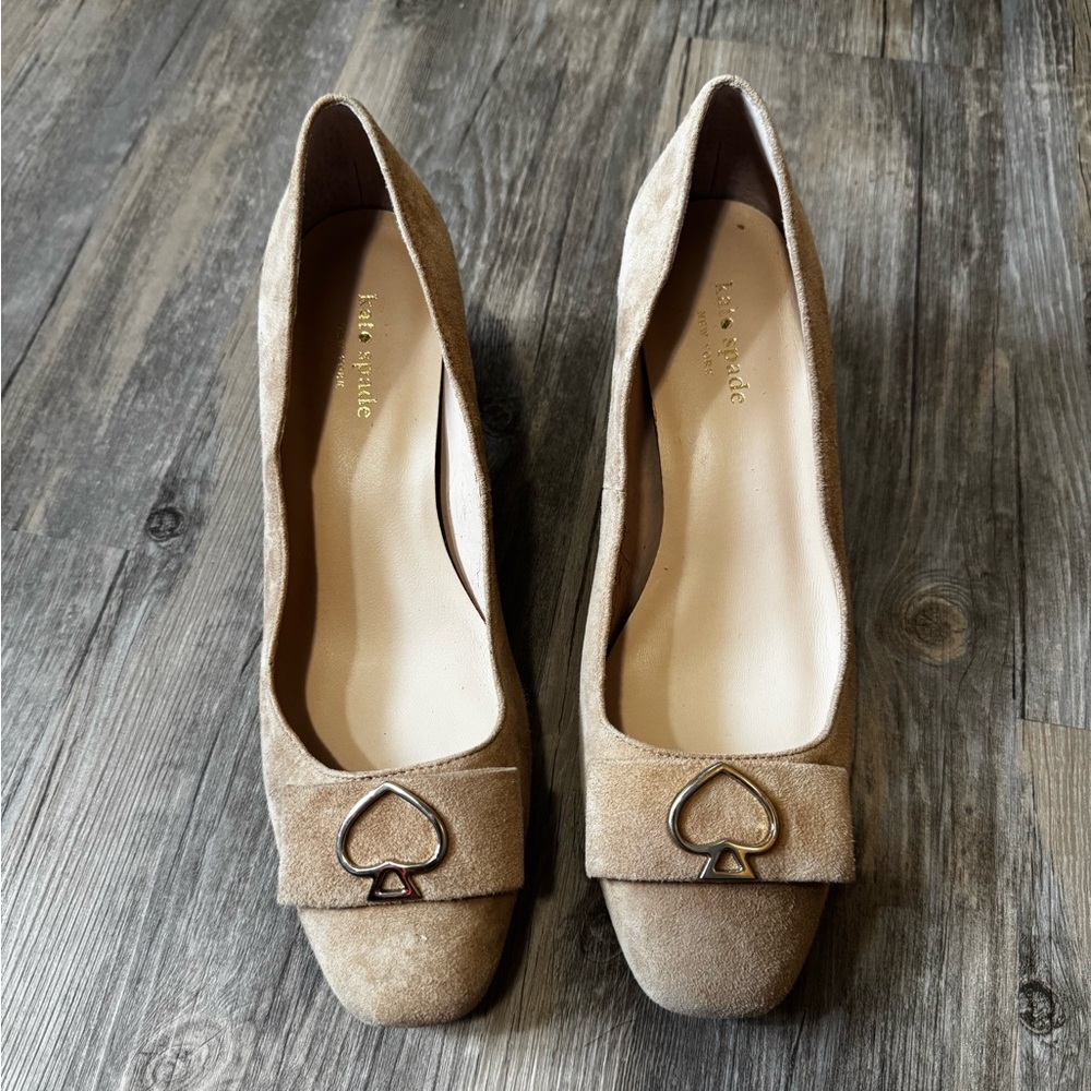 Kate Spade tan “Doria” in Size 8 1/2 M